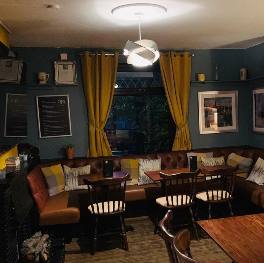 Milton Hotel Llanwern Village Newport (Gwent) Esterno foto