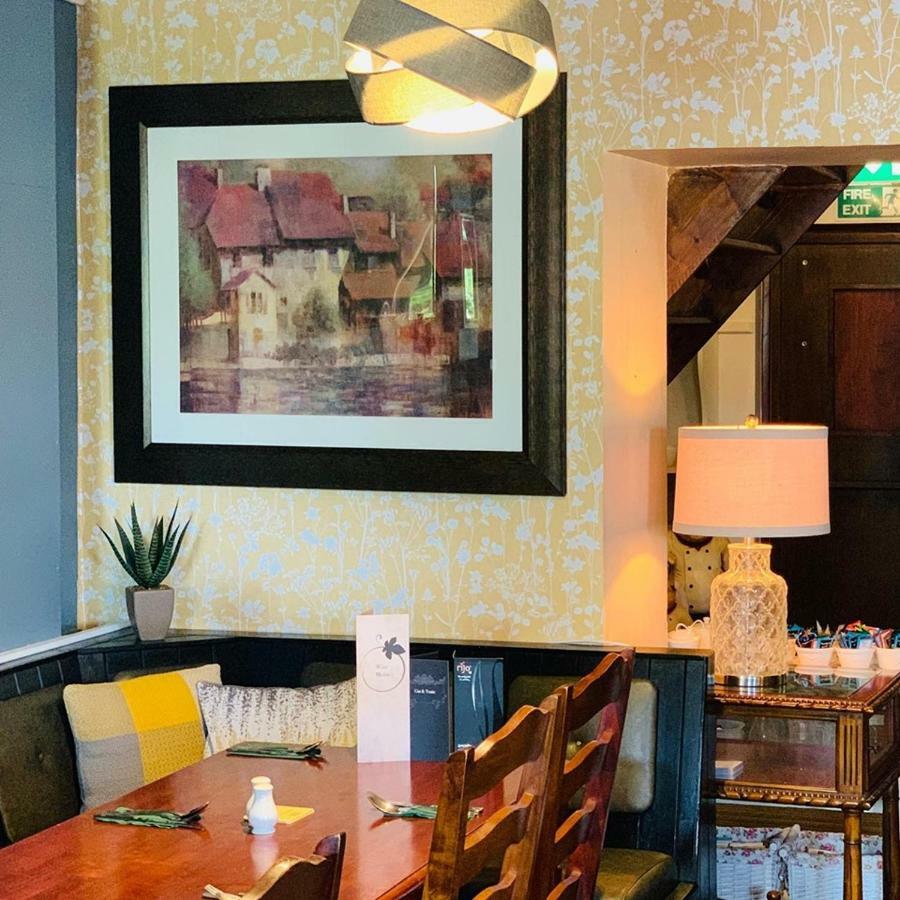 Milton Hotel Llanwern Village Newport (Gwent) Esterno foto